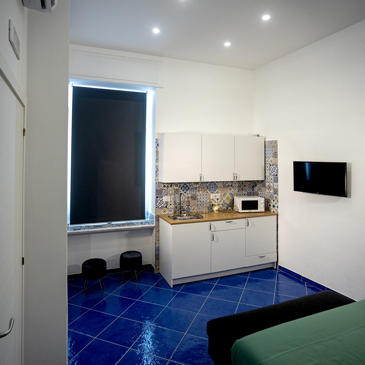 1-sunsetluxuryrooms-stanza-3